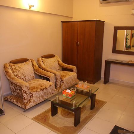 Royal Inn Hotel Карачи Экстерьер фото
