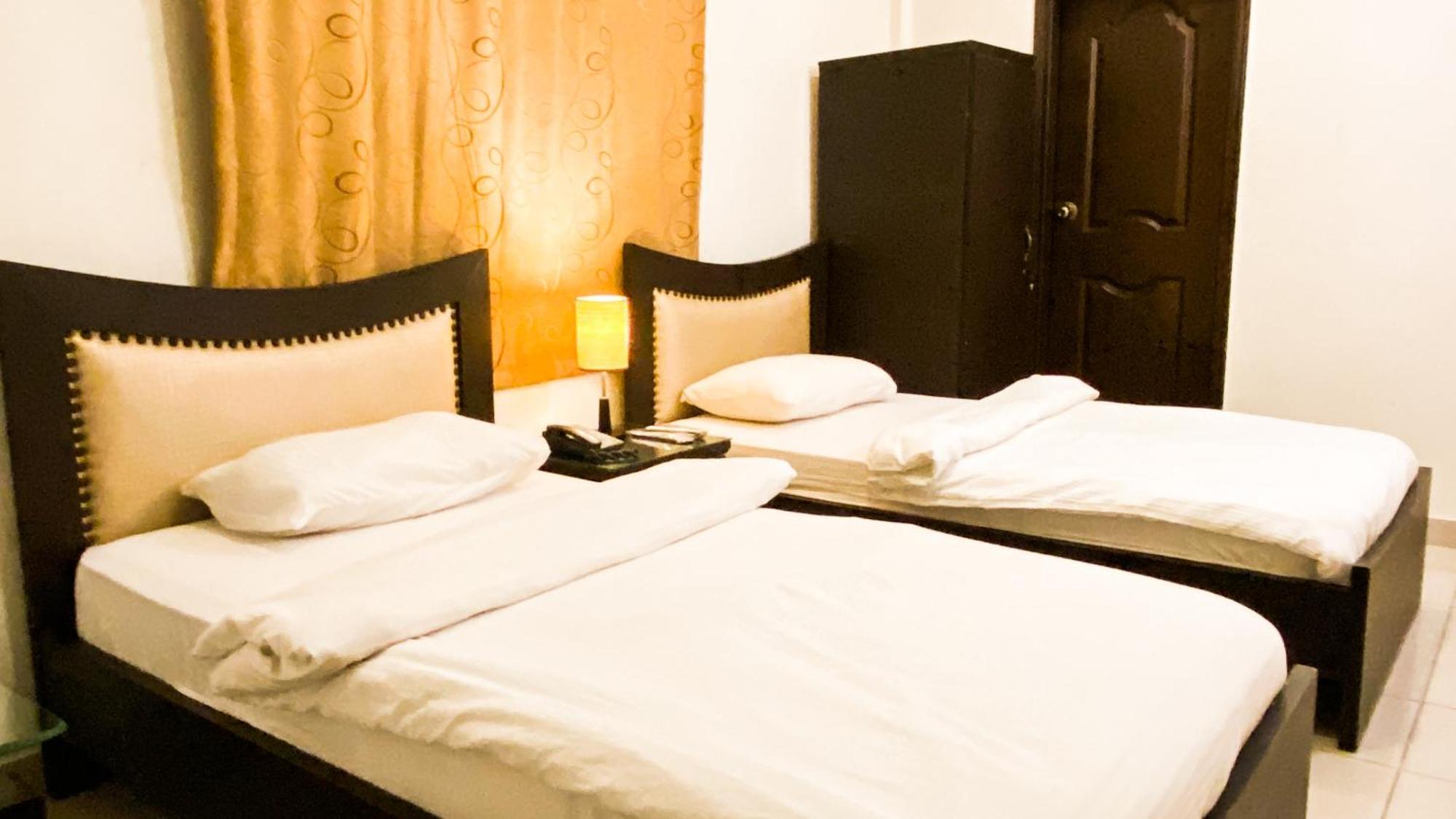 Royal Inn Hotel Карачи Экстерьер фото