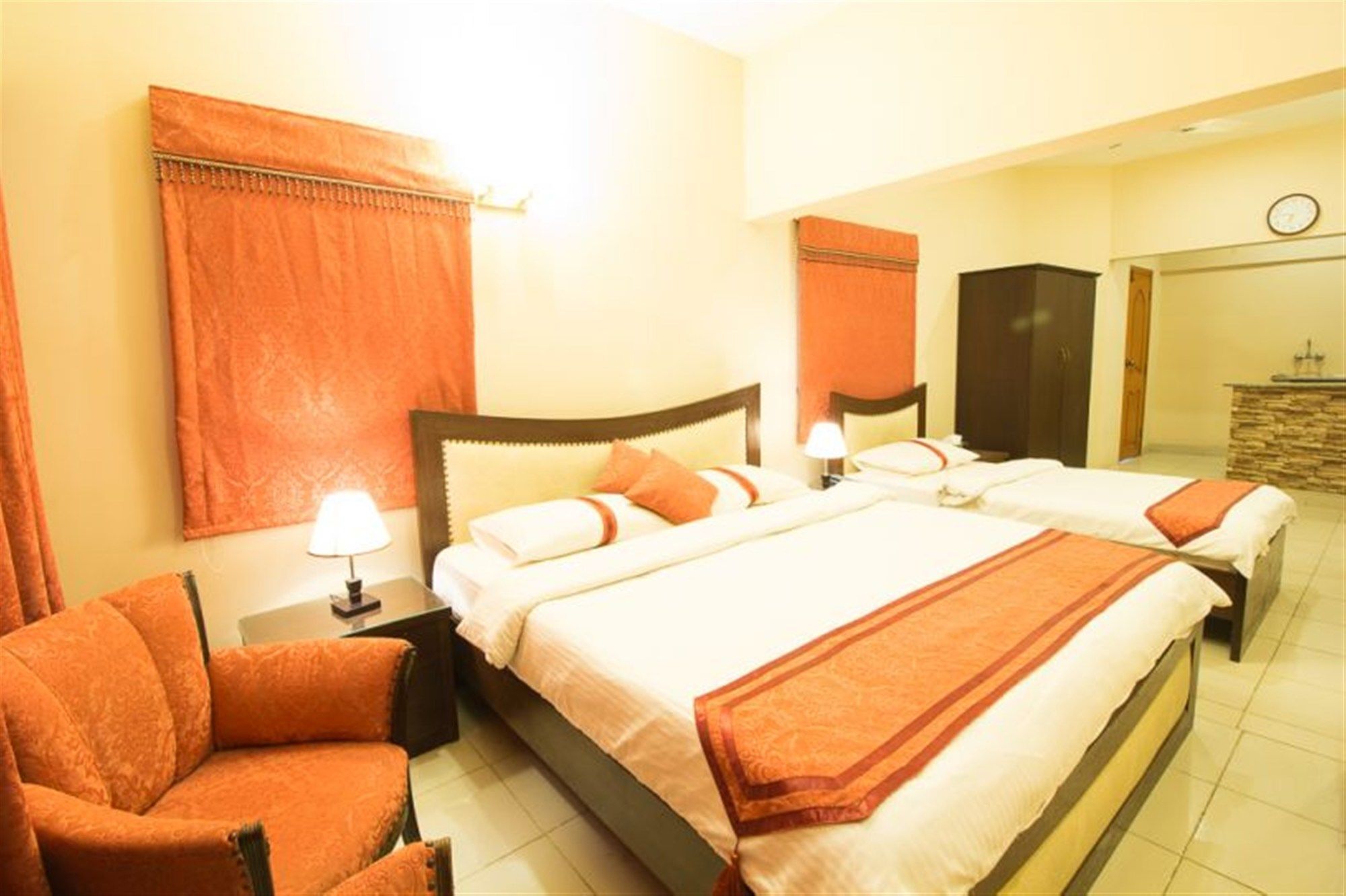 Royal Inn Hotel Карачи Экстерьер фото