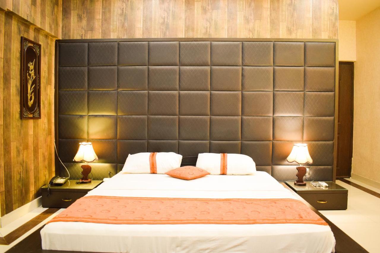 Royal Inn Hotel Карачи Экстерьер фото